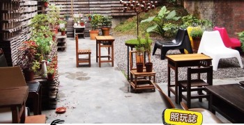 【咖啡店】台北古亭 dear Deer小路咖啡。就是要如此安靜