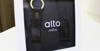 [開箱分享] 假文靑必備 ─ alto 耳機塞吊飾+ 鑰匙圈禮盒組