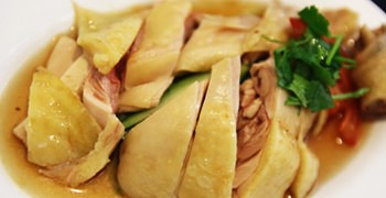 【美食】台北石牌 新婦海南雞飯。道地海南雞飯百元有找