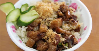 【美食】高雄自駕小旅行｜4間加起來200年的在地老店