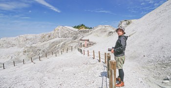 【秋田旅遊】湯澤地熱景觀半日小健行｜小安峽大噴湯、川原毛地獄、秋之宮溫泉鄉